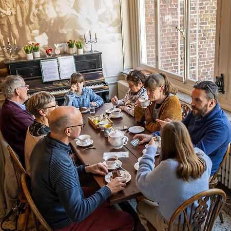 Talbot House Hotell Poperinge Eksteriør bilde