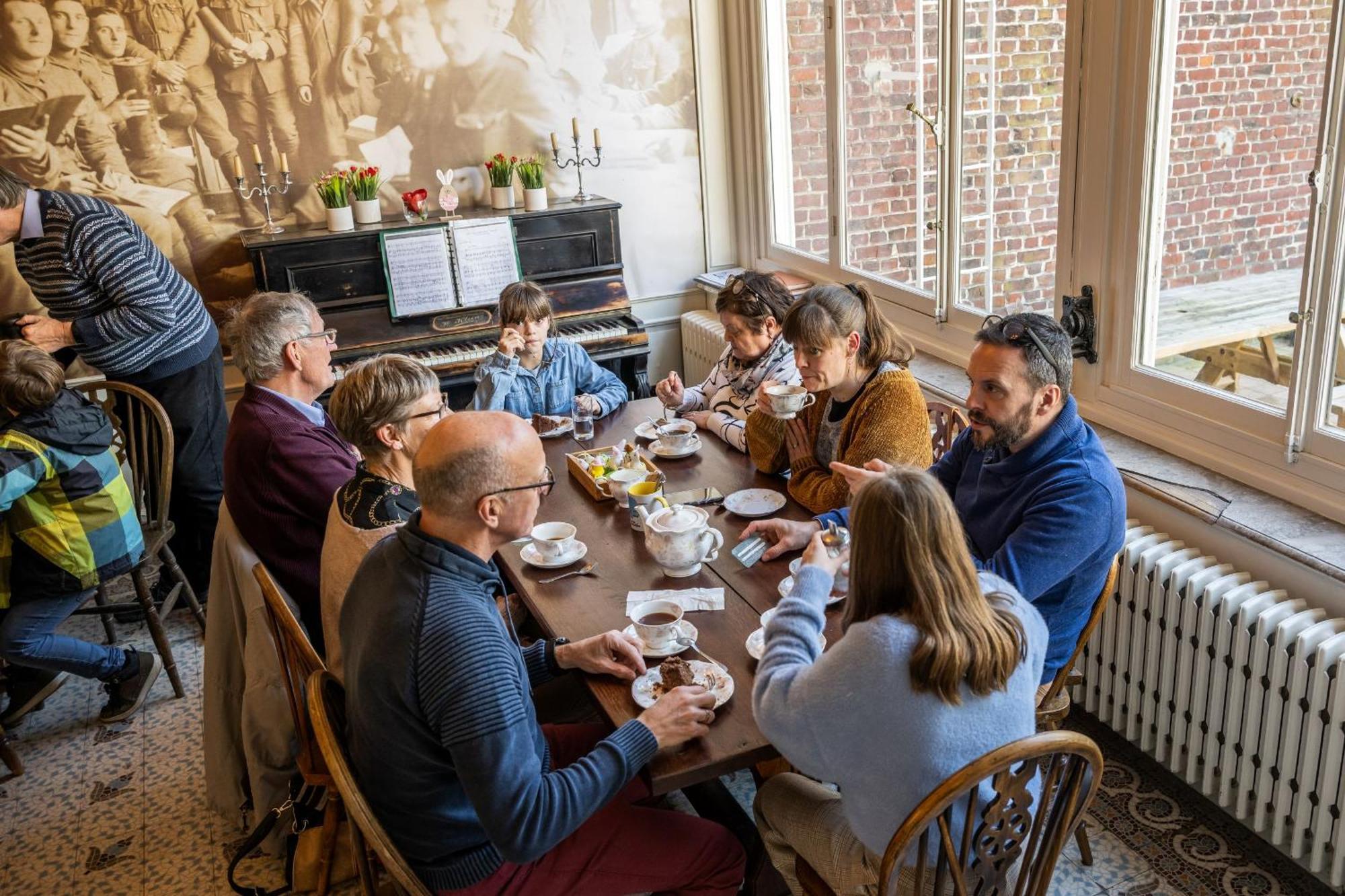 Talbot House Hotell Poperinge Eksteriør bilde